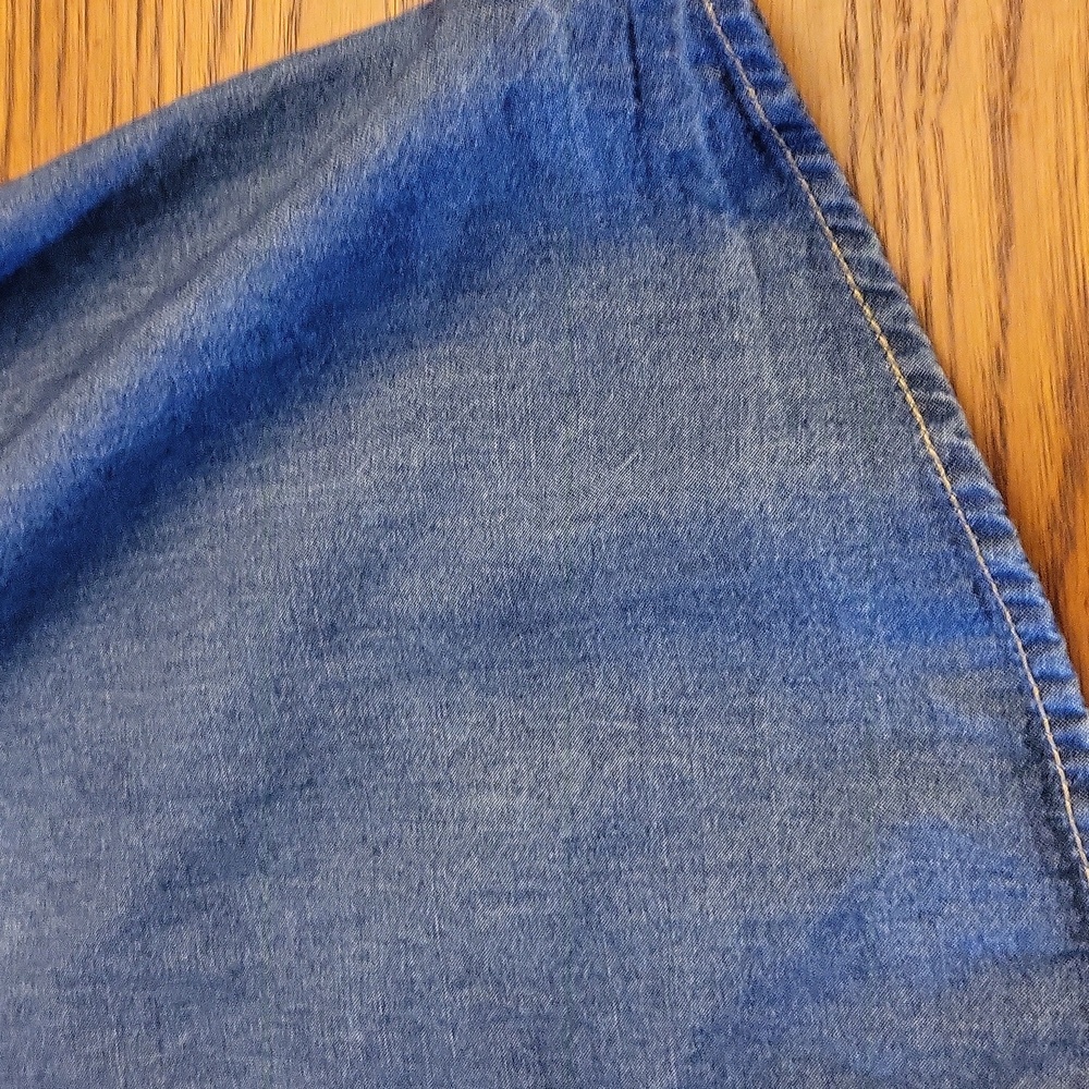 Reitmans denim shirt - Picture 13 of 14
